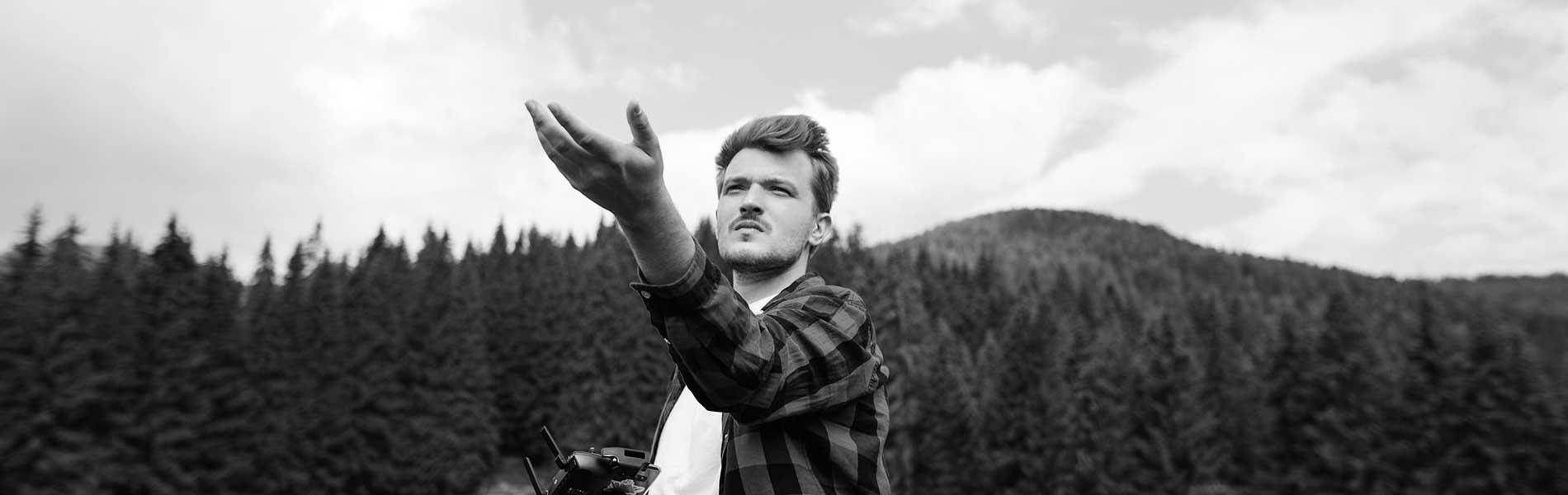 Recherche pilote de drone