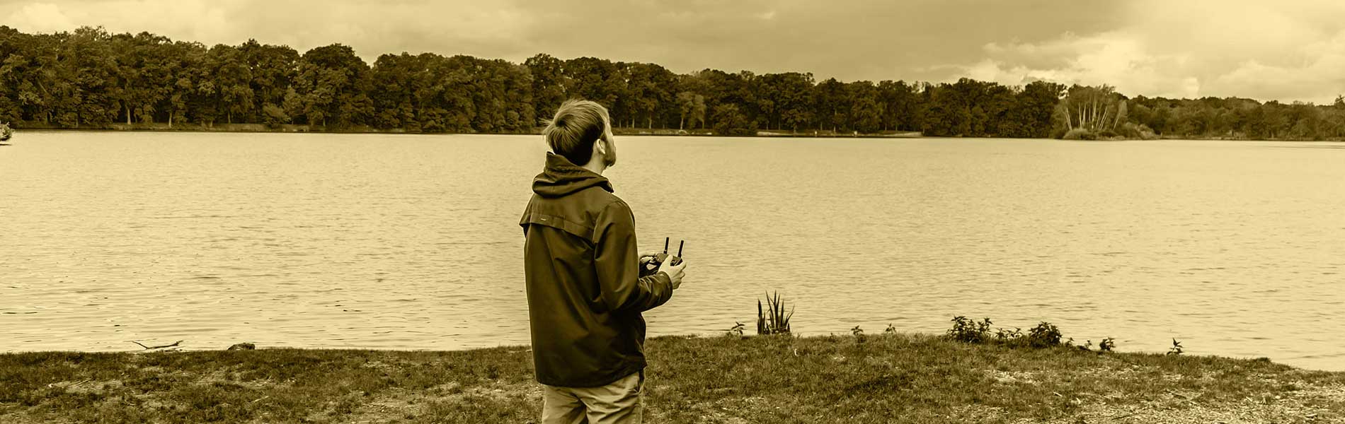 Cherche pilote de drone