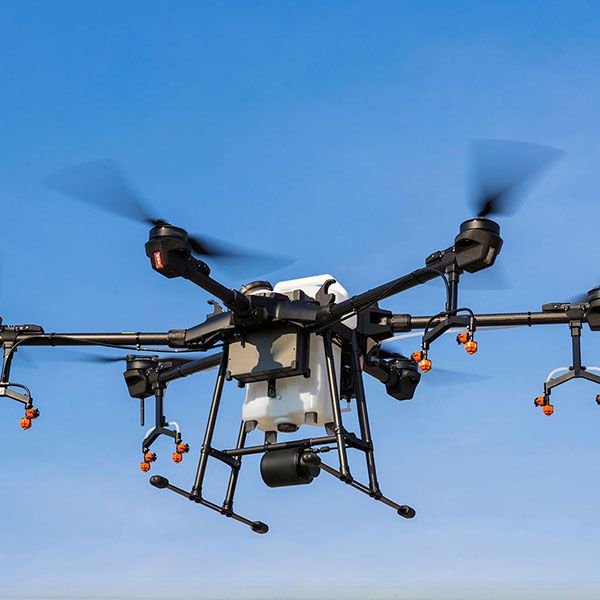 Recherche pilote de drone