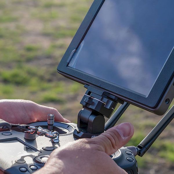 Cherche pilote de drone