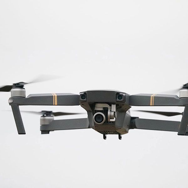 Cherche pilote de drone