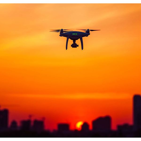 Cherche pilote de drone