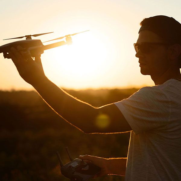 Recherche pilote de drone
