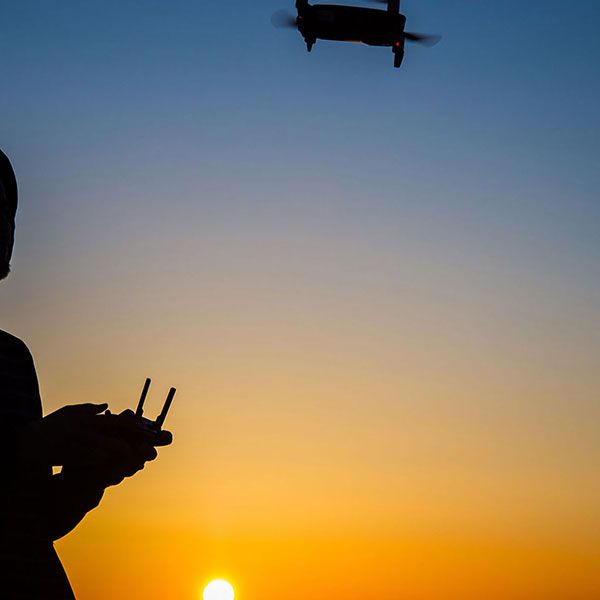 Recherche pilote de drone