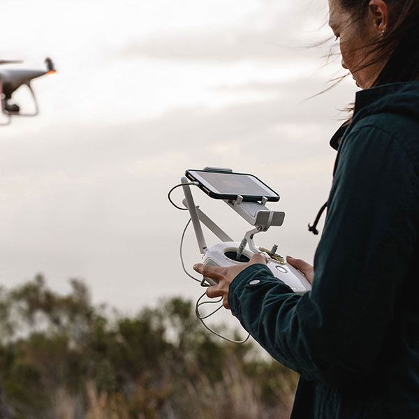 Cherche pilote de drone